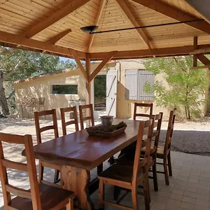 https://lourmarin-home-with-a-view.fr-provencehotel.com