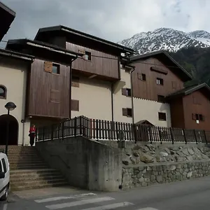 Le Rustica, 3 Rooms, 3 Stars, 6 People Les Houches